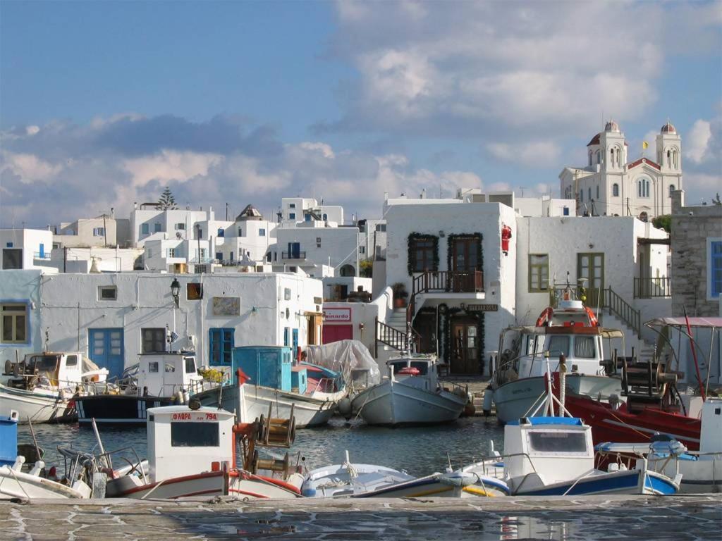 Sunloft-Paros Aparthotel Науса Екстериор снимка